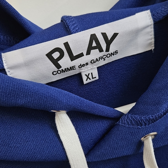 Comme des Garcons Blue Hoodie with Red Heart Patch - Picture 3 of 8